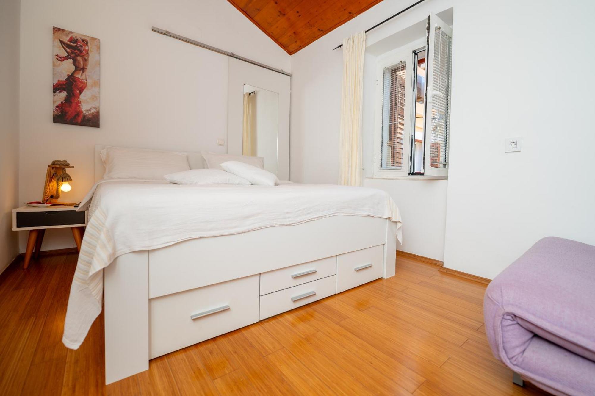 Apartments Vitoria Мали-Лошинь Экстерьер фото
