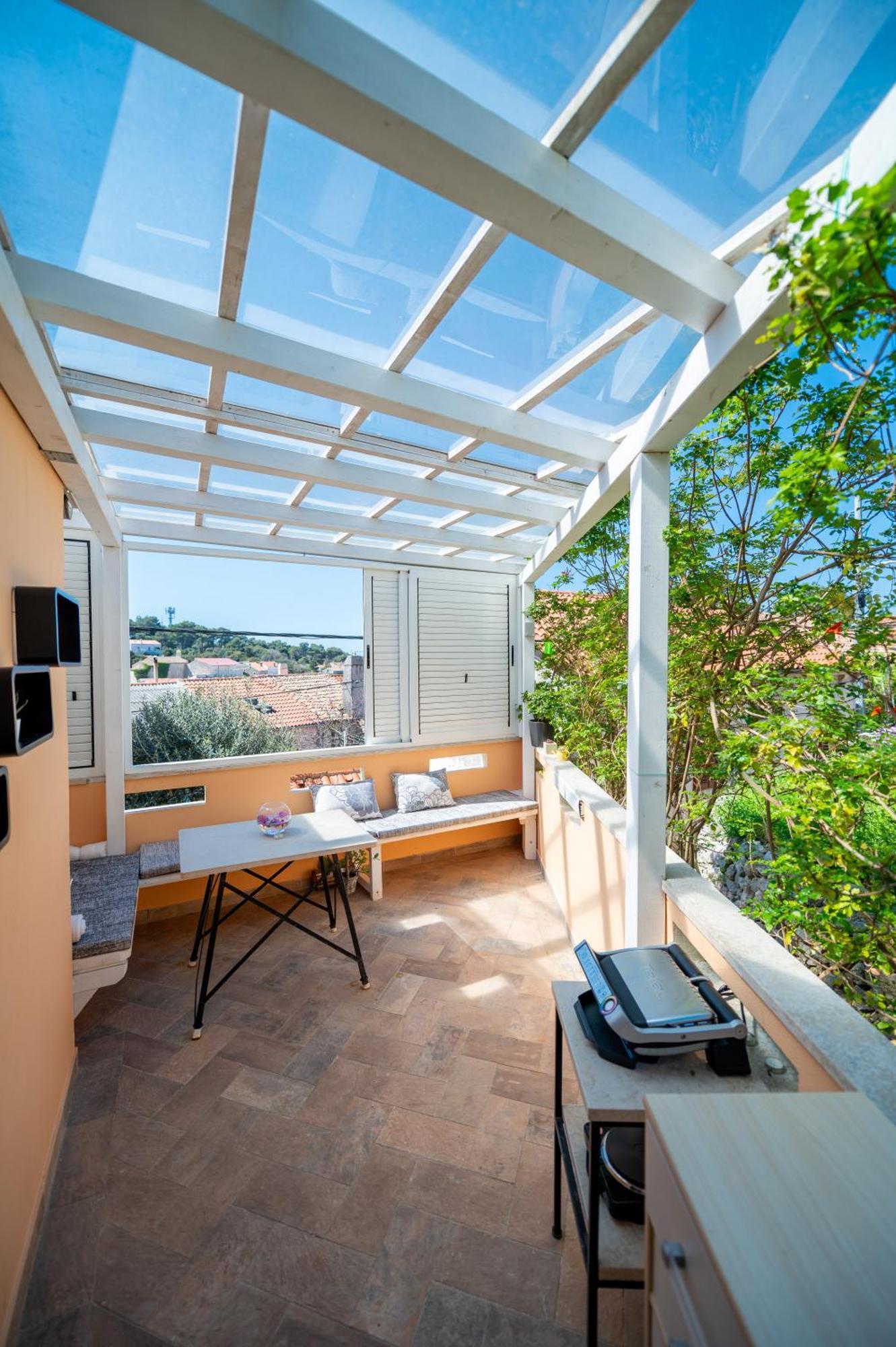 Apartments Vitoria Мали-Лошинь Экстерьер фото